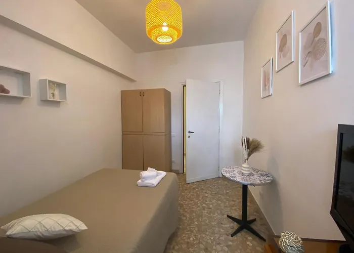 The Italian House In A Pochi Passi Dalla Metro A