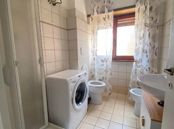 The Italian House In A Pochi Passi Dalla Metro A דירה רומא