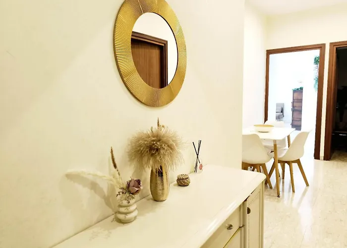 דירה The Italian House In A Pochi Passi Dalla Metro A
